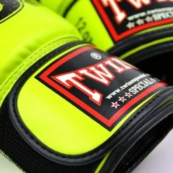 SENIOR GLOVES Twins Light Green Synthetic Boxing Gloves