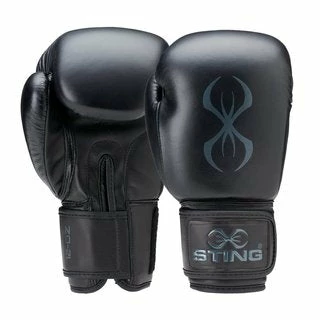 STING-TITAN BOXING GLOVE 1 STING-TITAN BOXING GLOVE